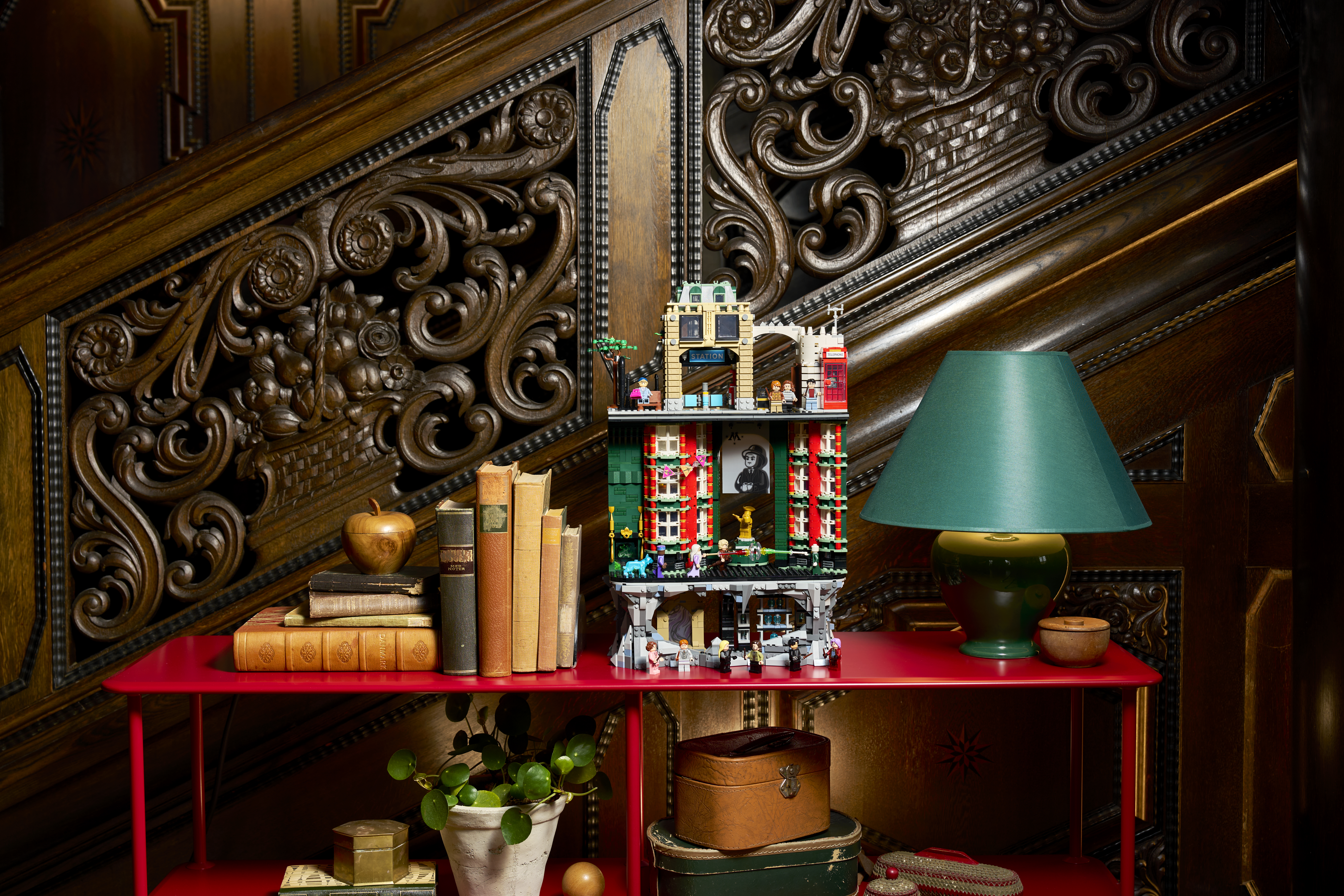 Ministry of Magic 76476 display environment image one