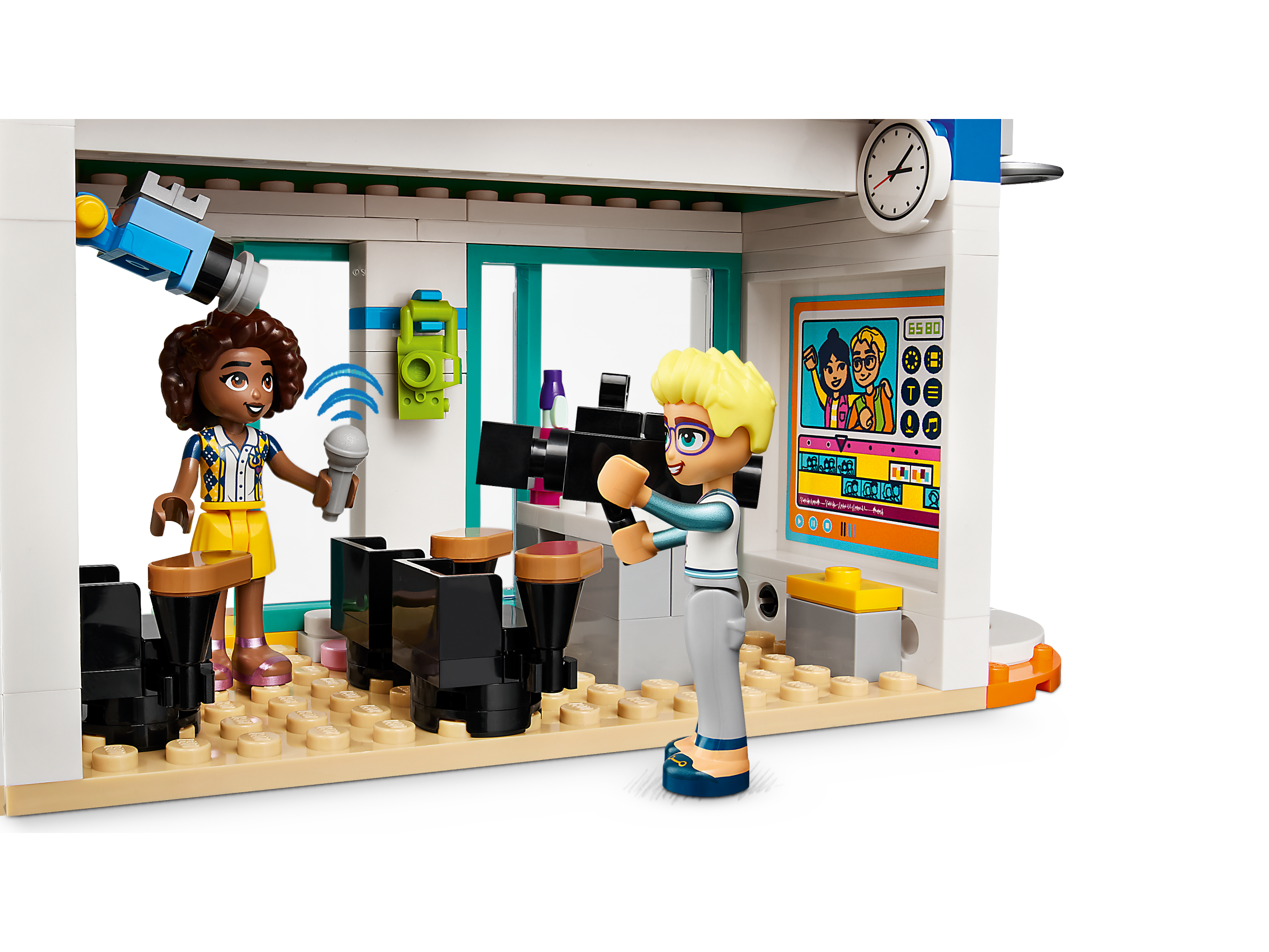 LEGO Friends 41731 L'école internationale de Heartlake City, Jouet de  Construction, pour Filles et Garçons avec 5 Mini-Poupées pas cher 
