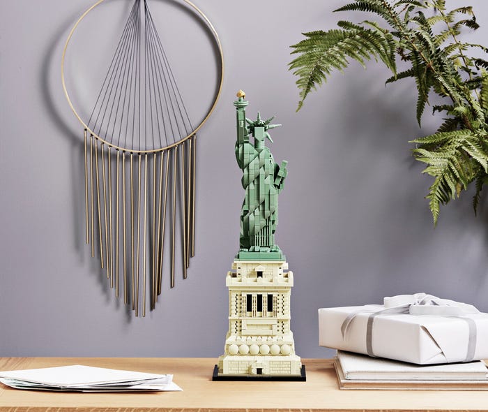 21042 Architecture 2HY18 LifestyleImage StatueofLiberty 05