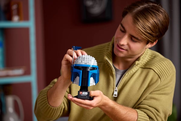 LEGO 75408 Le casque de Jango Fett™ — visuel 5 sur 8