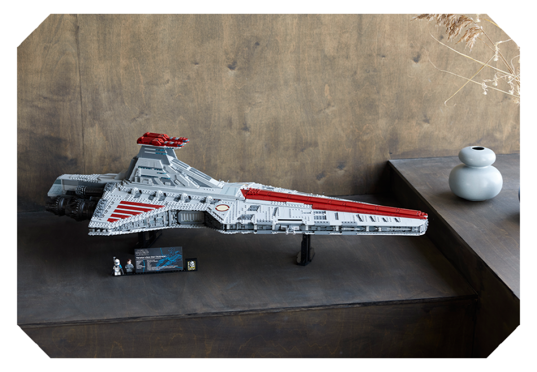 Venator-Class Republic Attack Cruiser™ 75367 | Star Wars™ | Buy