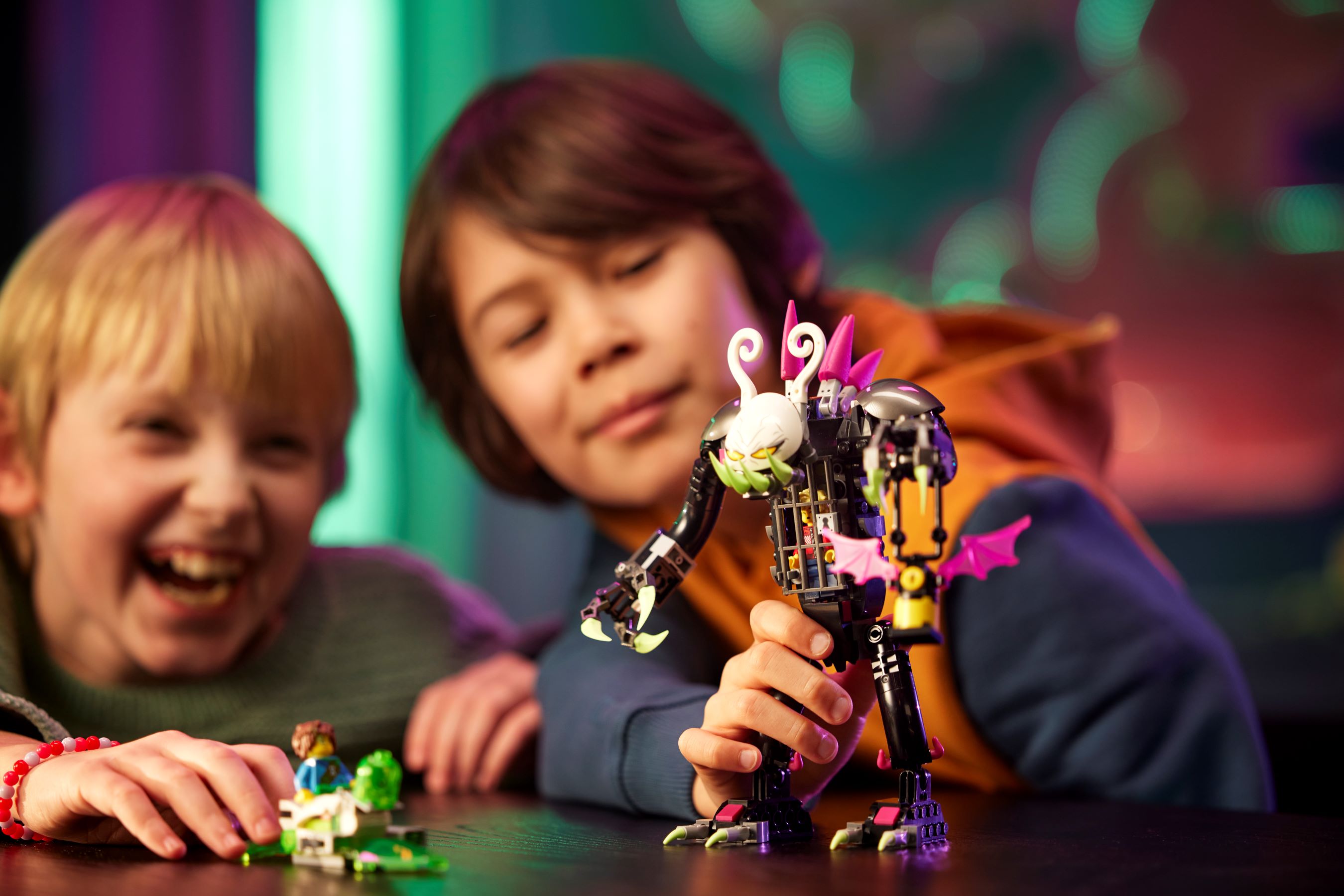 71455_alt4.jpg?fit=crop&