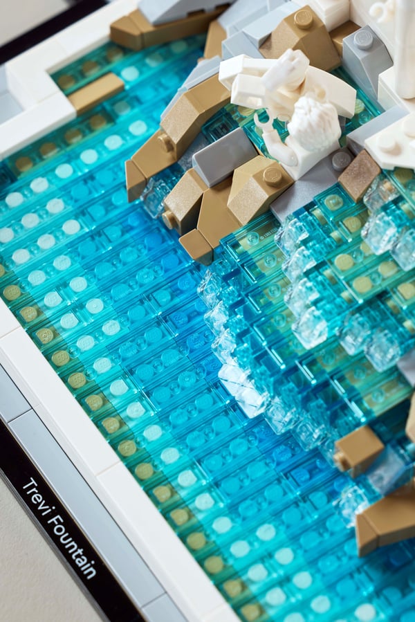 LEGO 21062 La fontaine de Trevi — visuel 7 sur 8