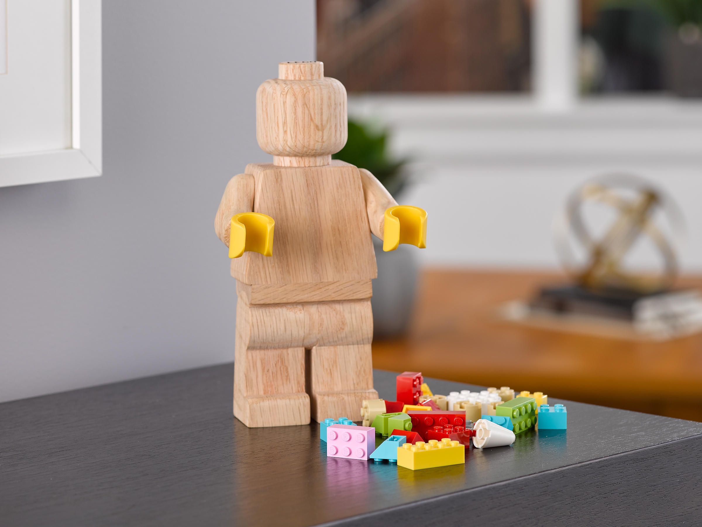 trone bred Bevægelig LEGO® minifigur i træ 853967 | LEGO® Originals | Officiel LEGO® Shop DK
