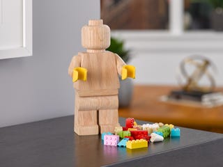 Figurine en bois LEGO®