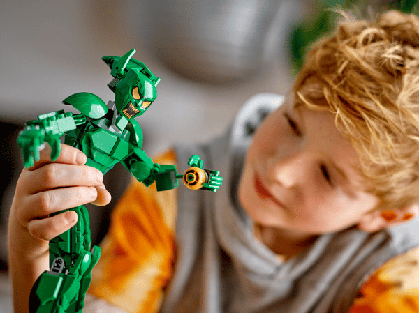 LEGO 76284 Figurine du Bouffon Vert à construire — visuel 8 sur 8