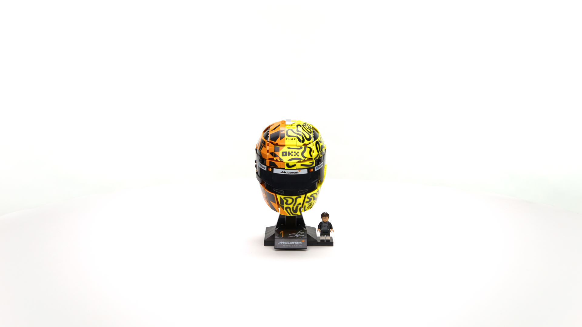 McLaren Mastercard F1® Team Lando Norris Helmet 43023 | LEGO