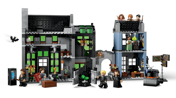 Knockturn Alley™ Wizarding Shops - Image 9
