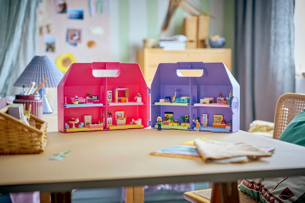 Creative Dollhouse Suitcase - Image 16