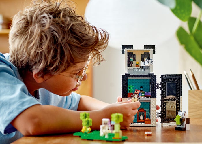 Les 11 meilleurs jouets LEGO® Minecraft® pour Noël