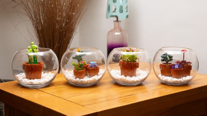 レゴ®アイコン ミニ観葉植物セットのディスプレイアイデア |レゴ 