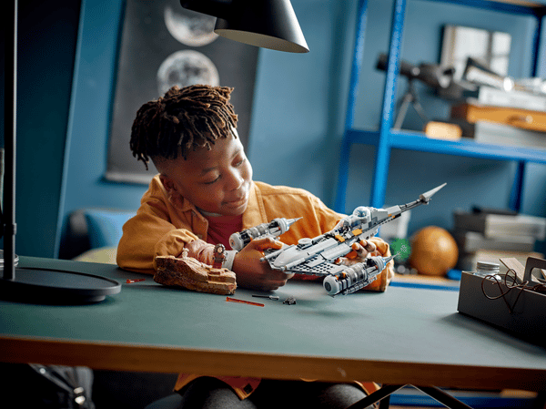 The Mandalorian's N-1 Starfighter™ - Image 10