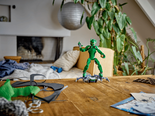 Green Goblin Construction Figure - Image 11