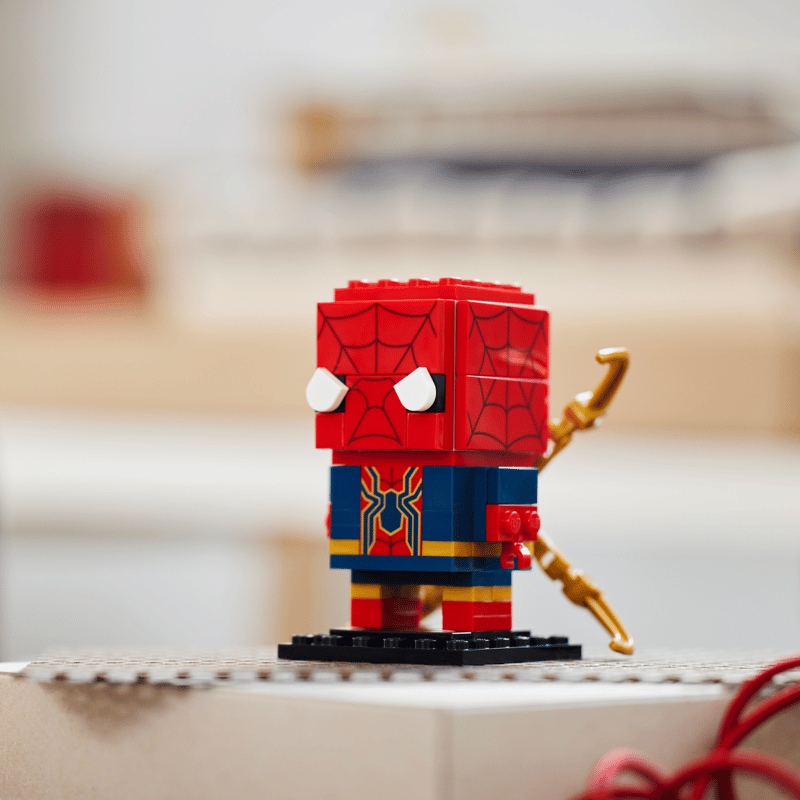 Iron Spider-Man 40670 | Marvel | Buy online at the Official LEGO® Shop US