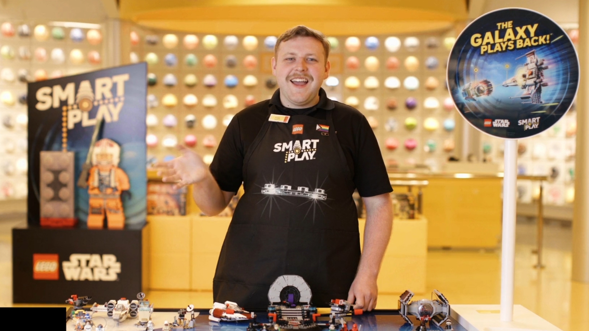 SMART Play™: Luke's Red Five X-Wing™ - Image 8
