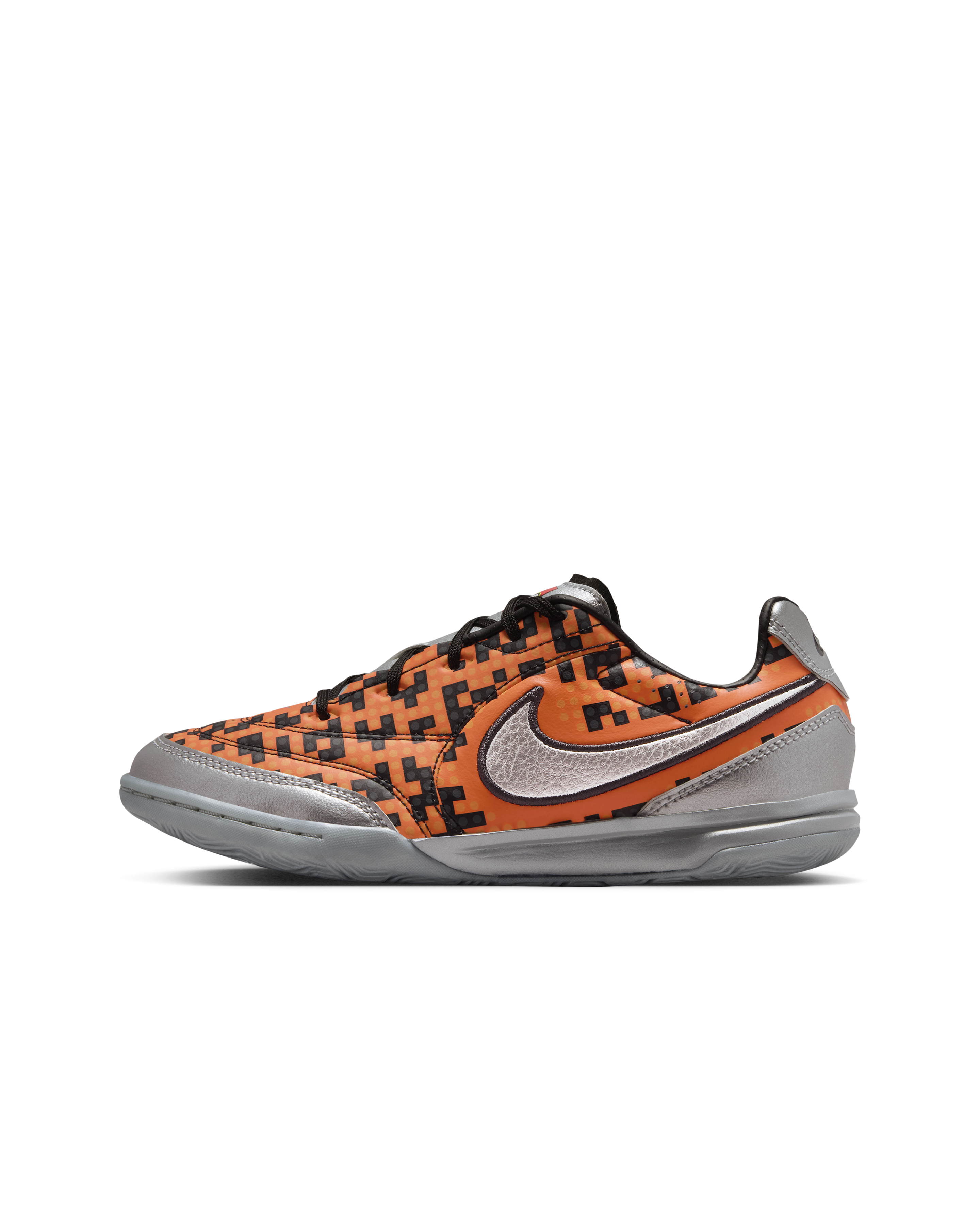 Kolekcja Nike Jr. Streetgato x LEGO® — buty dla starszych dzieci