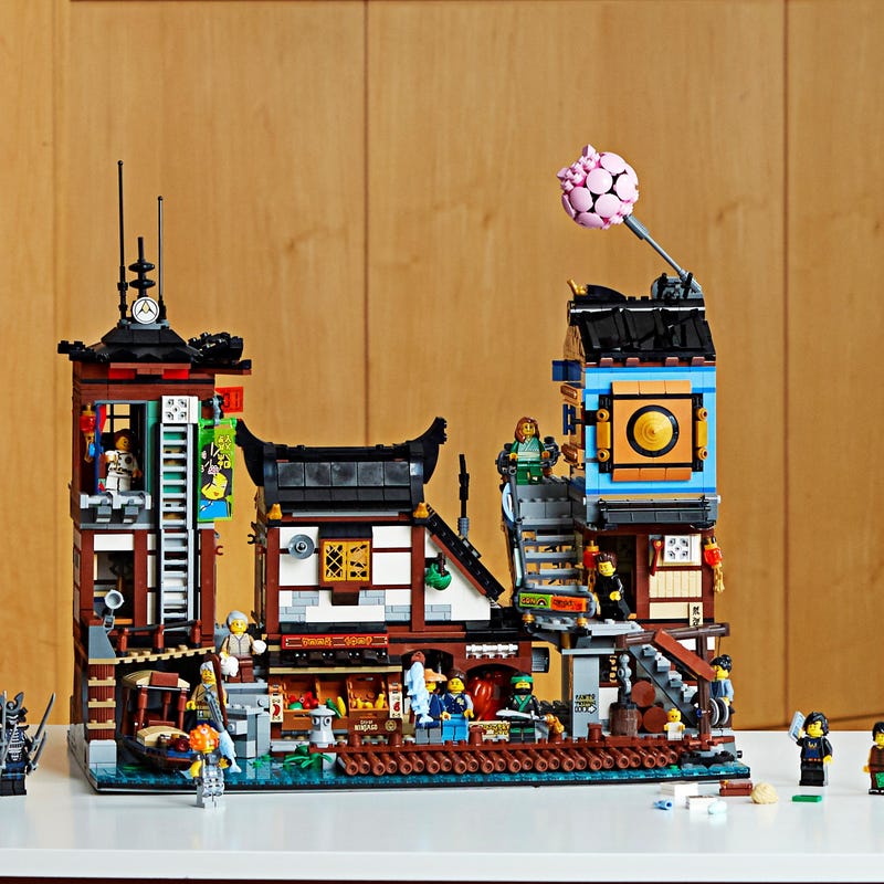 NINJAGO® City Docks 70657 NINJAGO® Buy online at the Official
