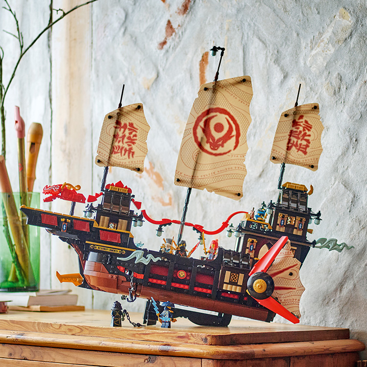 ダリアページ The Temple Bounty 71848 | NINJAGO® | Buy online at the Official