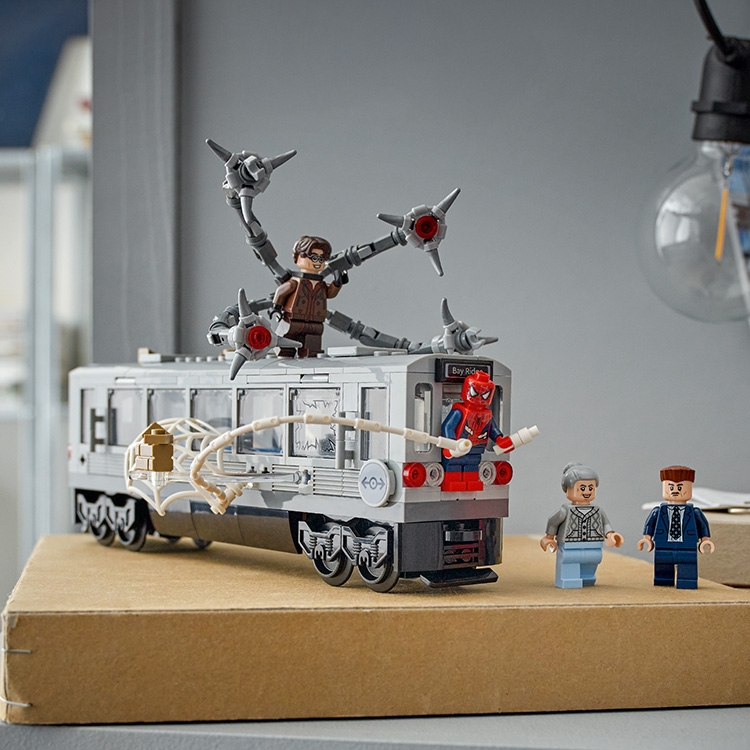 スパイダーマン vs. ドクター・オクトパス 地下鉄編 76321