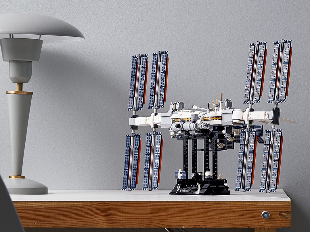 Very RARE Lego # 21321 International Space Station Sealed NEW Ideas # 29