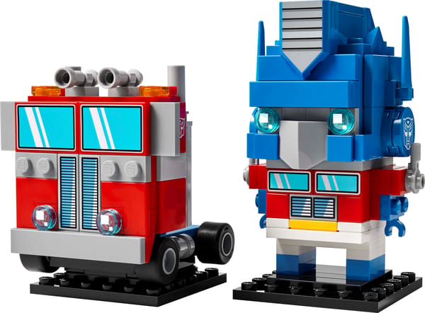 Optimus Prime-robot og køretøj