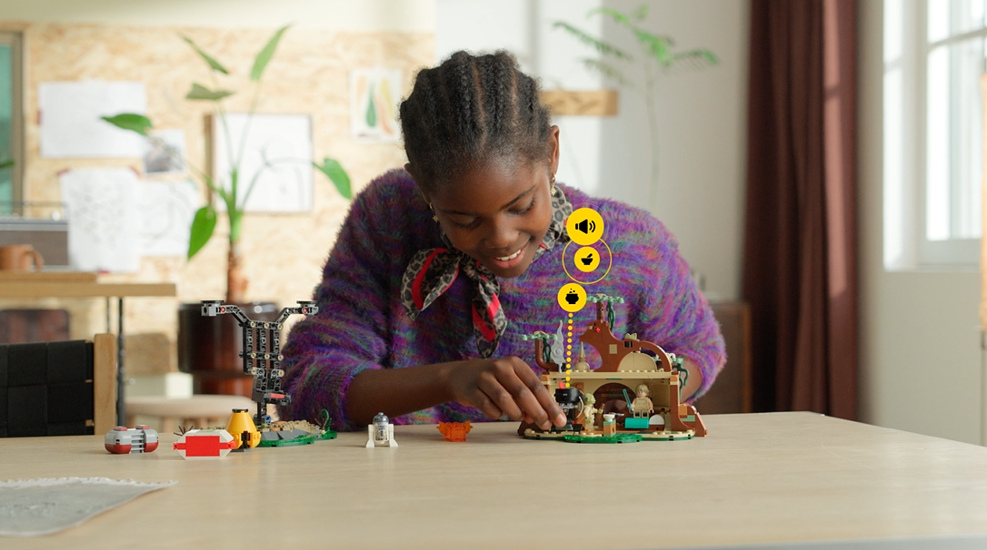 SMART Play™: Yoda's Hut and Jedi Training - Image 16