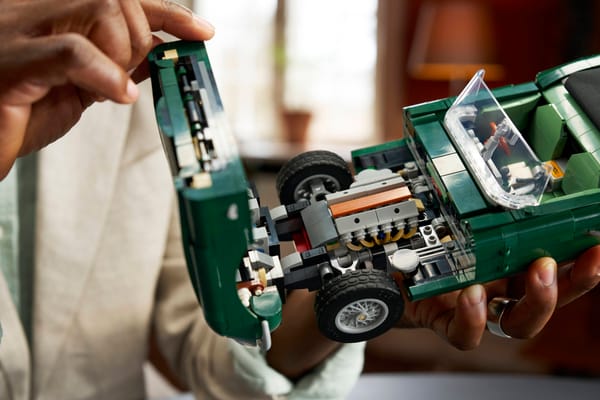 Jaguar E-Type - Image 16