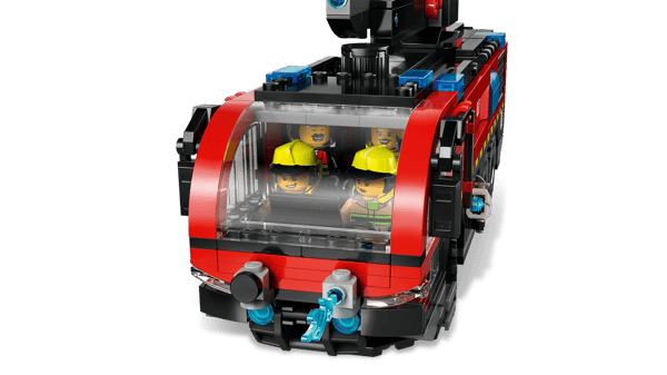 LEGO 60499 Le camion de pompiers de l'aéroport — visuel 4 sur 8