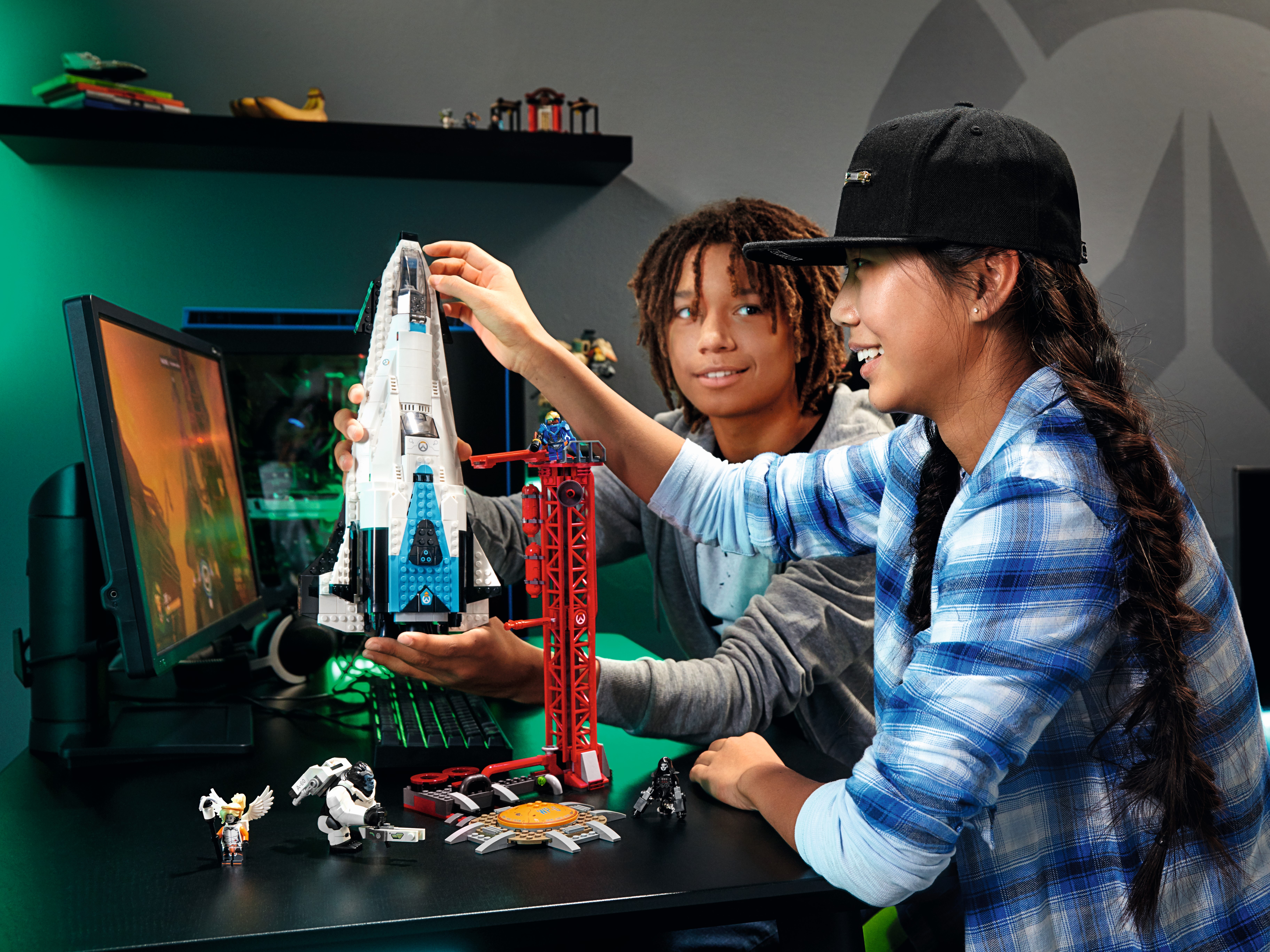 専用　　アドベンチャーワールド 9点 Lego Watchpoint: Gibraltar 75975 Overwatch Minifigure Building Set