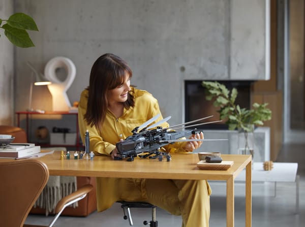 Dune Atreides Royal Ornithopter - Image 12