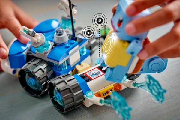 SMART Play™: Trainer's Buggy Adventure with Squirtle - Image 14