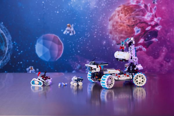Lunar Outpost® Moon Rover Space Vehicle - Image 12