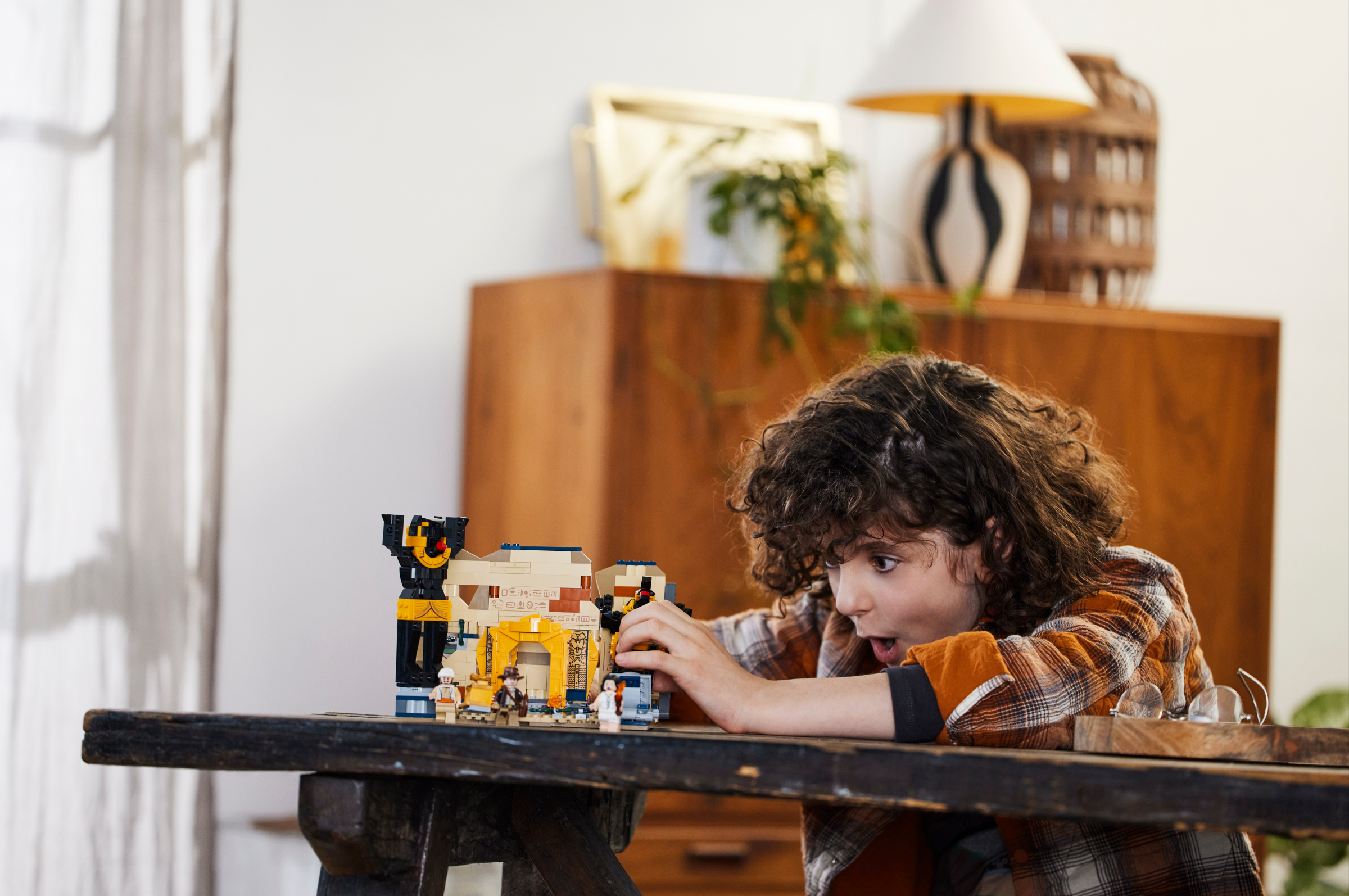 77013_alt10.png?fit=crop&