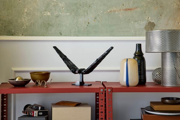 Kylo Ren's Command Shuttle - Image 11