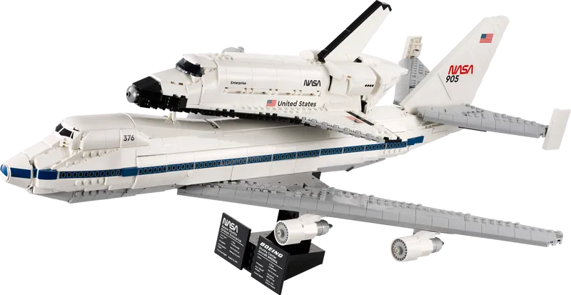 Le Shuttle Carrier Aircraft - Image 1