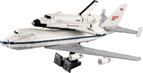 LEGO 10360 Le Shuttle Carrier Aircraft
