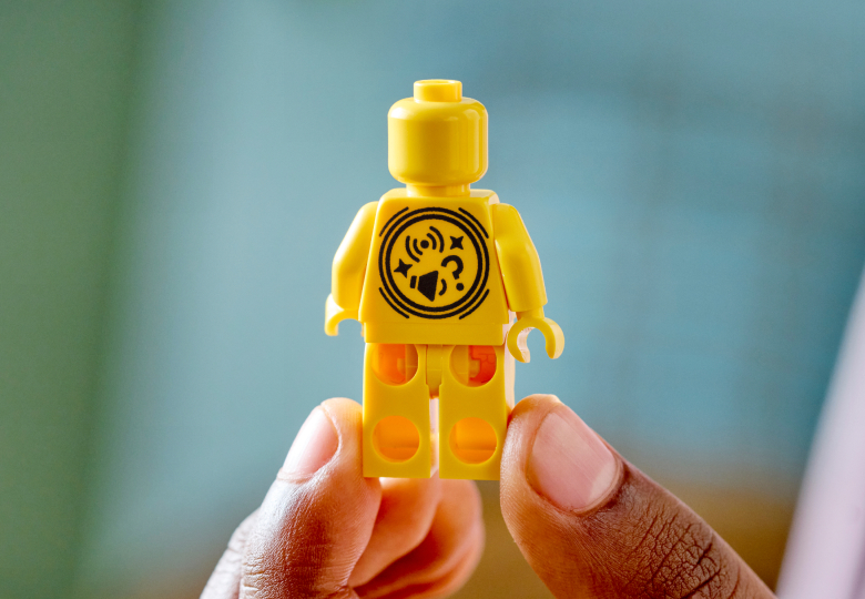 SMART Minifigures