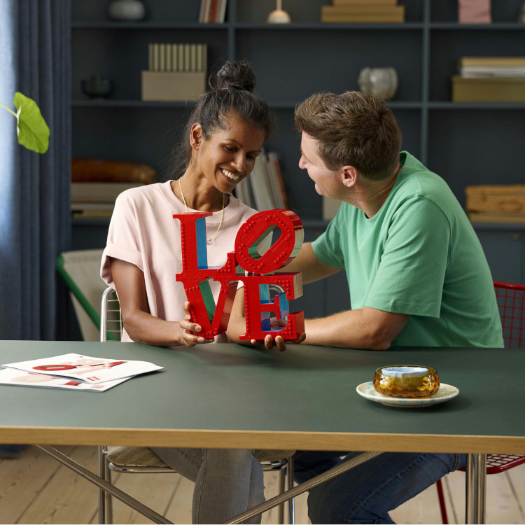 Unique LEGO® Valentine's Day Gifts | Official LEGO® Shop US