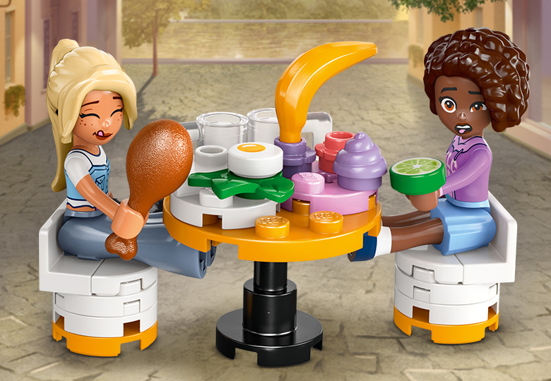 Restaurant and Cooking School 42655 | Friends | Buy online at the