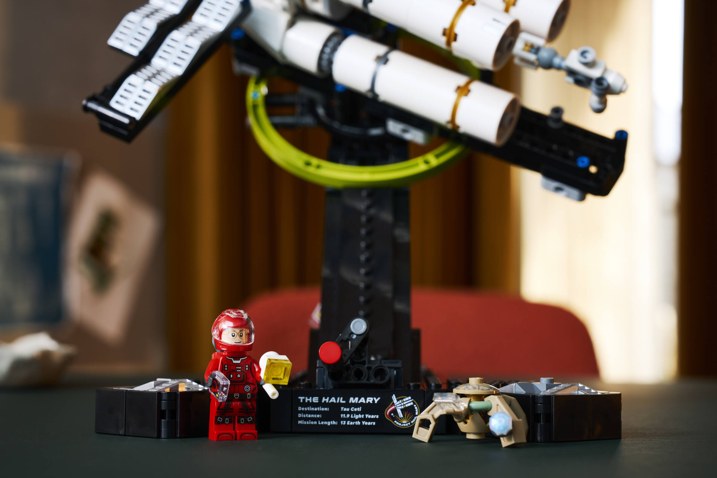 Project Hail Mary 11389 | LEGO® Icons | Buy online at the Official