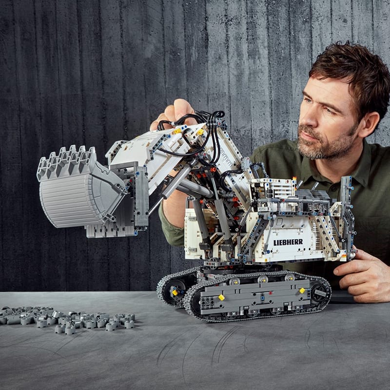 Liebherr R 9800 Excavator - Main Image