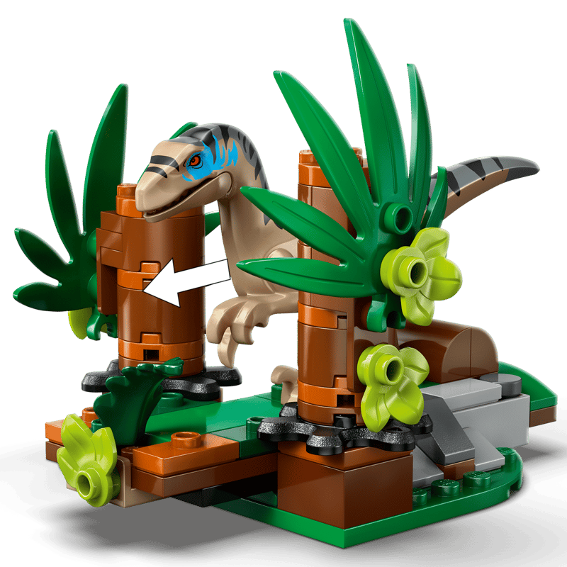 Raptor Off-Road Escape 76972 | Jurassic World™ | Buy online at the Raptor Off-Road Escape 76972 | Jurassic World™ | Buy online at the