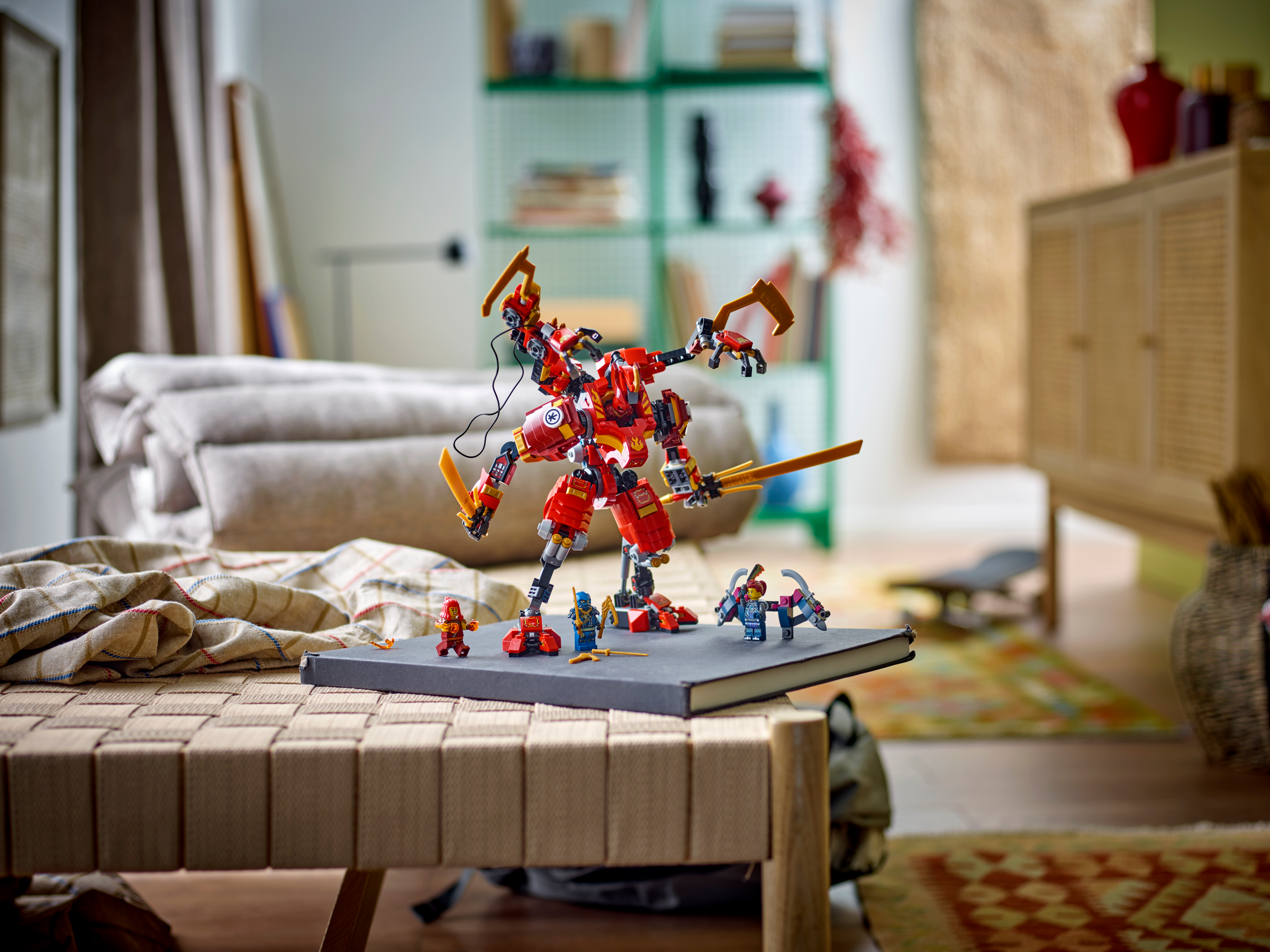 Kai's Ninja Climber Mech 71812 | NINJAGO® | Buy online at the