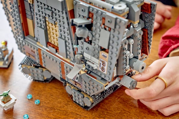 Offworld Sandcrawler™ and Mudhorn - Image 15