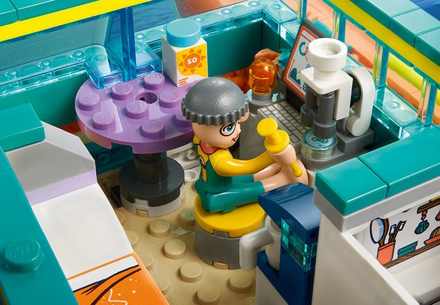 LEGO Friends 41734 Le Bateau de Sauvetage en Mer, Jouet avec Figurines de  Dauphins et Sous-Marin - ADMI