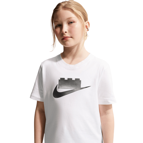 LEGO 5010250 T-shirt Collection Nike x LEGO® pour grands enfants – Blanc
