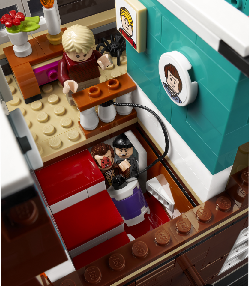 LEGO Ideas 21330 Maman, J'ai Raté L'Avion ! Set pour Adultes