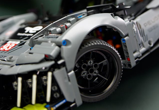 LEGO 42156 Technic Peugeot 9X8 24H Le Mans Hybrid Hypercar, Iconico  Modellino Di Auto Da Corsa Per Adulti Da Costruire -  - Offerte  E Coupon: #BESLY!