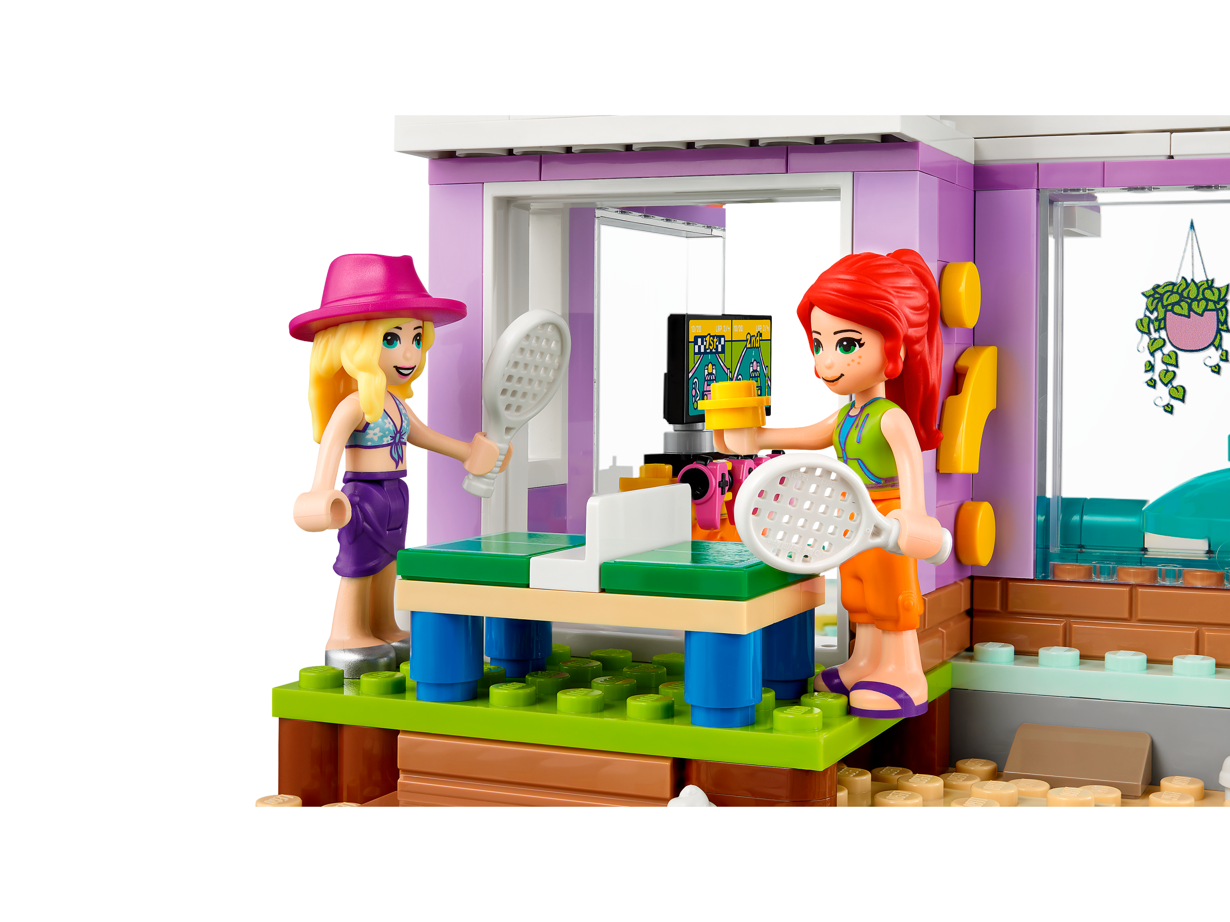  LEGO Friends Vacation Beach House 41709 Building Kit; Gift for  Kids Aged 7+; Includes a Mia Mini-Doll, Plus 3 More Characters and 2 Animal  Figures to Spark Hours of Imaginative Role