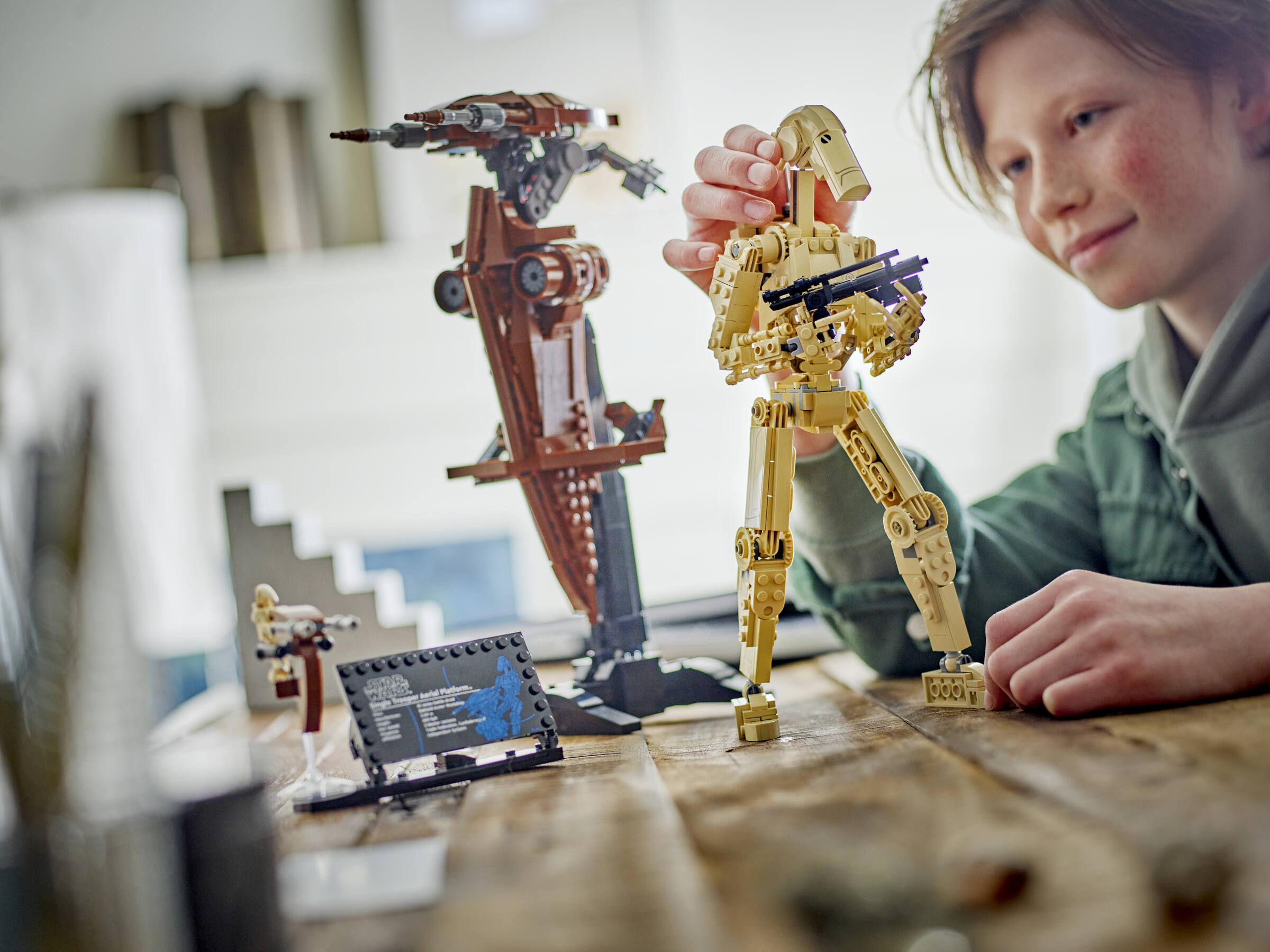 STAPに乗るバトル・ドロイド 75428 | スター・ウォーズ™ |レゴ